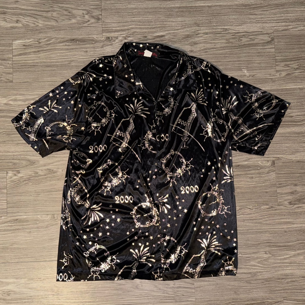 Vintage Dangerous Willie “NYE 2000s Celebration” Satin Button Up Men’s Sz XL